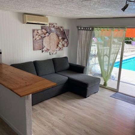 סלון-דה-פרובנס L'Appartement Du Micocoulier מראה חיצוני תמונה